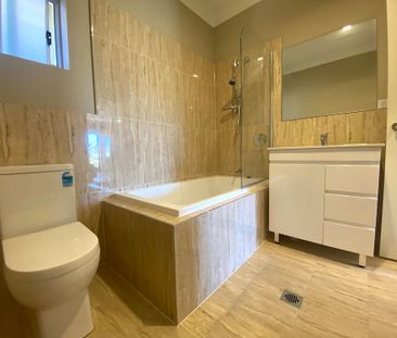 Completely Furnished Granny Flat With Water Included! - Photo 1