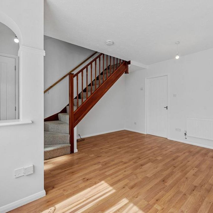 2 bedroom semi-detached house to rent - Photo 1