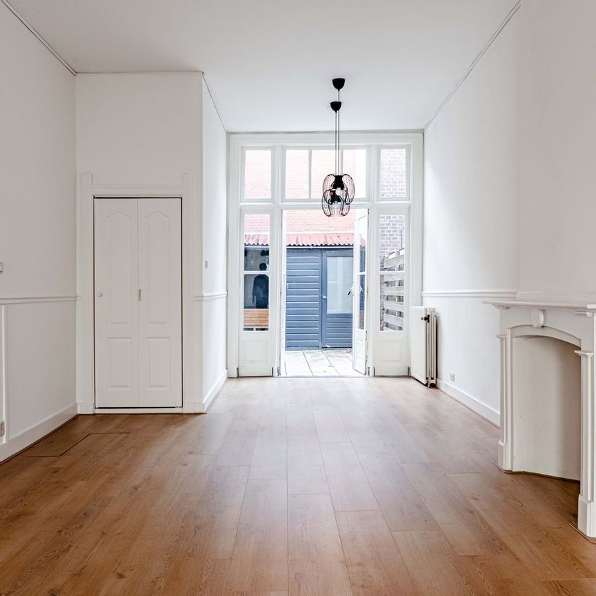 Appartement te koop: Antonie Duyckstraat 1 2582 TB Den Haag - Photo 1