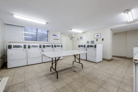 Parkside Place - Photo 3