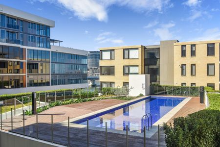 708/19 Verona Drive, 2127, Wentworth Point Nsw - Photo 2