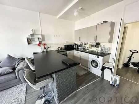 Barking Road | Plaistow |, E13 - Photo 3