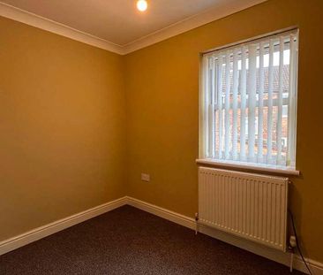 Prince Street, Wisbech, PE13 - Photo 2