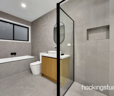 GREAT FAMILY HOME - Photo 1