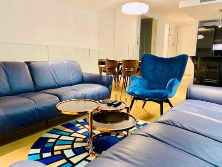 ONE Charles de Gaulle | Rent Duplex with large Terrace - Fotografie 2