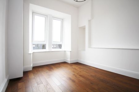 Bolton Drive, Mount Florida, Glasgow - Photo 4