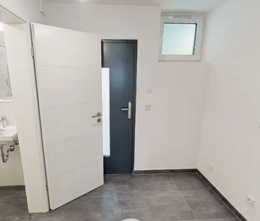 Modernes 1-Zi-Apartment in OF-Lauterborn + EBK - Photo 4