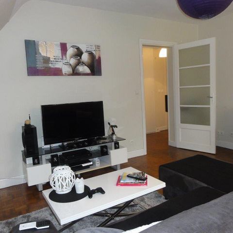Location Appartement 2 pièces 50m² LE CREUSOT 71200 - Photo 1