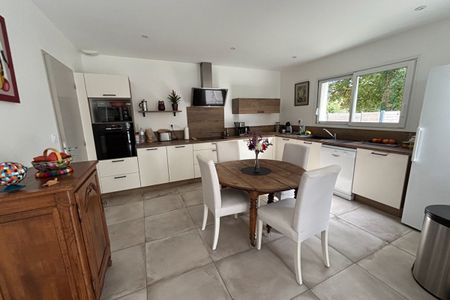 MAISON T5 AVEC JARDIN - Photo 3