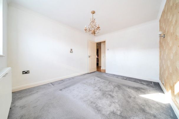 Baring Road, Grove Park, SE12 - Photo 1