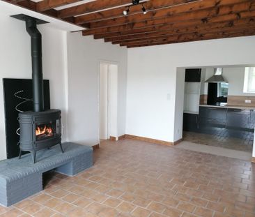 Location Maison 6 pièces 110m² CERISY LA SALLE 50210 - Photo 1