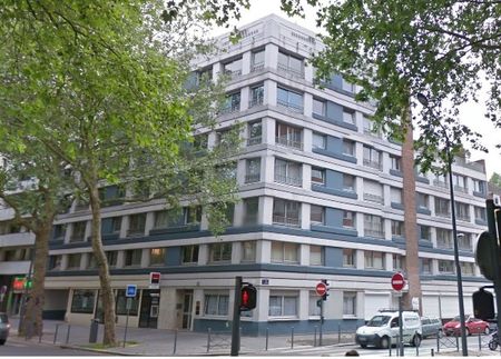 PROCHAINEMENT ! Beau T2 avec parking boulevard Vauban à LILLE. - Photo 4