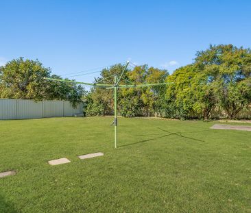 Spacious Home with Modern Features - Photo 2