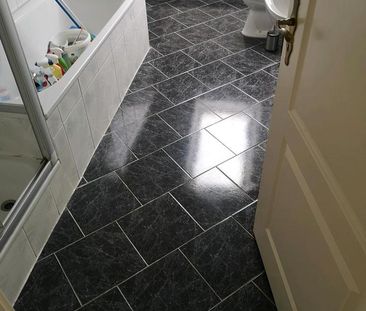 Schöne helle 3 Zimmer Wohnung in Top Lage Bruchköbel - Photo 1