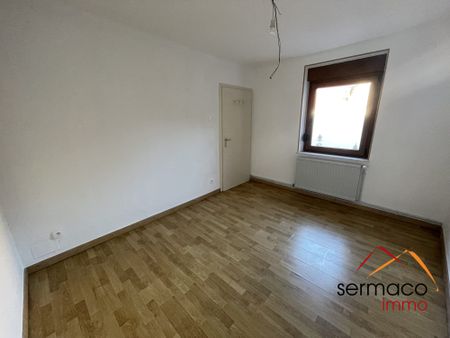 Appartement atypique de type F4/F5 - Photo 5