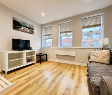 1 bedroom flat to rent - Photo 1