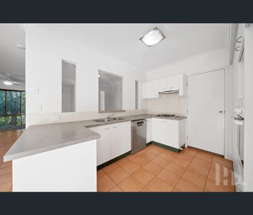 26/7 Titania Street, Morningside, Qld 4170 - Photo 2