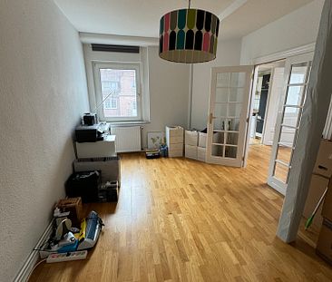 Lichtdurchflutete 4-Zimmer-DG-Wohnung im Altbau - Lübeck St. Jürgen - Photo 6