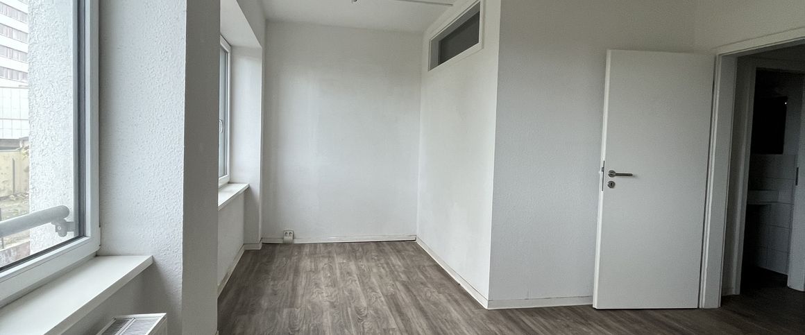 3 Raum Wohnung mit Balkon - Photo 1