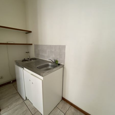 Location Appartement 1 pièce 14m² AMIENS 80000 - Photo 4
