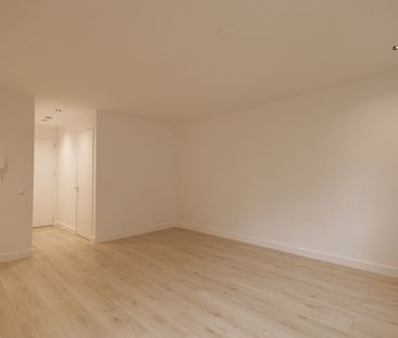 Appartement te huur: Derde Schinkelstraat 31-1V 1075 TK Amsterdam - Foto 1