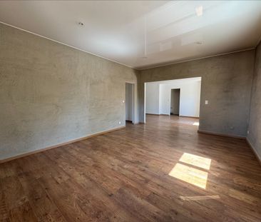 Location Maison 4 pièces 130m² CASSIS 13260 - Photo 3