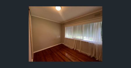 COSY TULLAMARINE UNIT - Photo 2