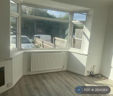 2 bedroom semi-detached house to rent - Photo 1