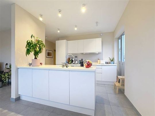 Appartement te huur - Foto 1