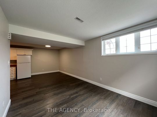 Semi-Detached Home For Lease | S8103276 - Photo 1