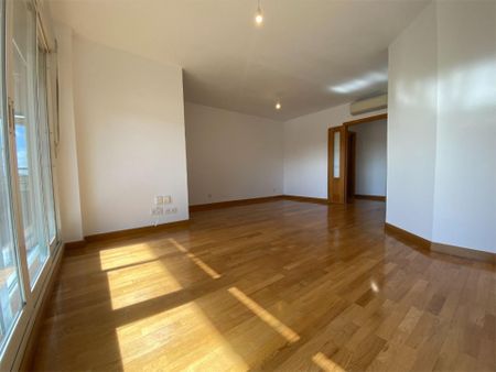 Piso de alquiler en Calle Velázquez, 39, Golf - El Carralero - Photo 3