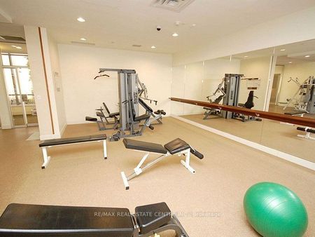 For Lease - 3888 Duke of York Boulevard Unit# 834, Mississauga, Ontario - Photo 4