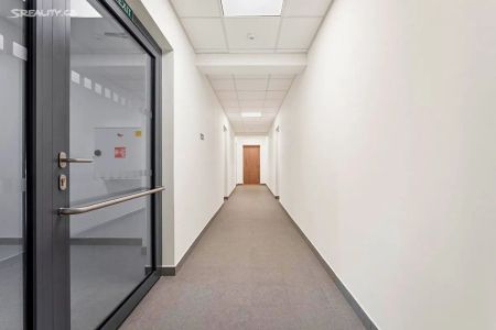 Pronájem bytu 2+kk 62 m² - Photo 2