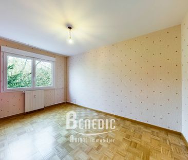Location Appartement 4 pièces 92m² - Photo 3