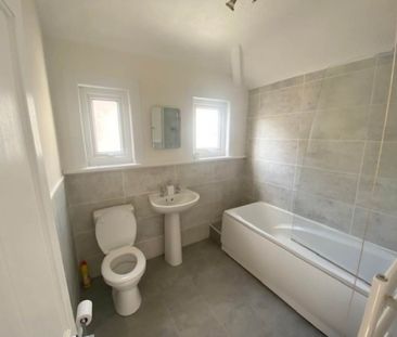 Weston-super-Mare, North Somerset - Photo 6