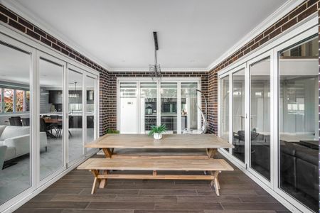 **Stunning 5-Bedroom Family Home in Marsden Park** - Photo 4