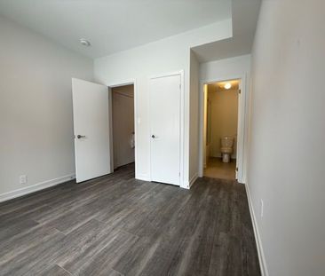 For Lease - 18 Agnes Lane, Richmond Hill, Ontario - Photo 4