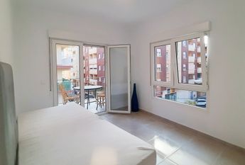 Fully renovated apartment for rent with 3 bedrooms in Denia