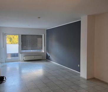 Schöne helle Wohnung mit Balkon zu Vermieten (Sackgasse) - Photo 1