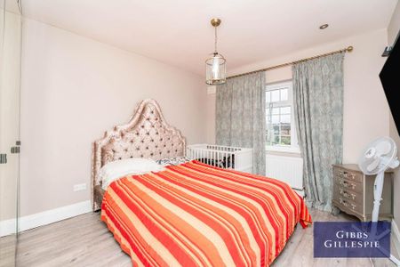 3 bedroom semi-detached house to rent - Photo 5