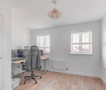 3 bedroom detached house to rent - Photo 3