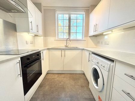 Strathview Park, Netherlee, G44 3EN - Photo 3