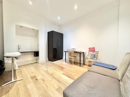 Studio to rent - Photo 2