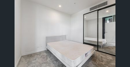 Modern 2 Bedroom Apartment with City Views Near Green Square & East Village - Photo 3