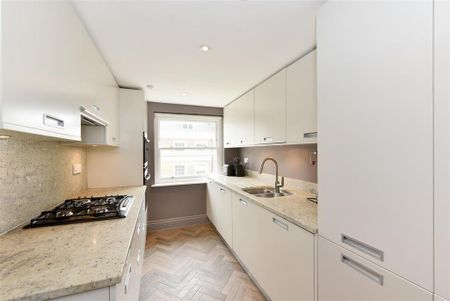 2 bedroom flat to rent - Photo 5
