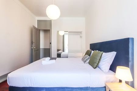 Rua Tenente Ferreira Durão, Lisbon, Lisbon 1350-315 - Photo 3