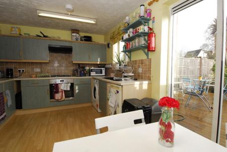 4 bedroom house share to rent - Photo 3