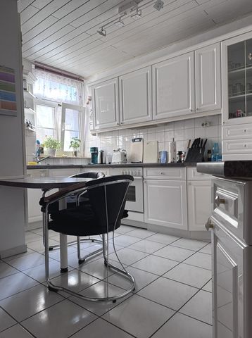 individuelle Stadtwohnung in zentraler Lage von 19053 Schwerin – Marienplatz - Photo 3