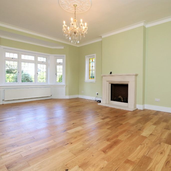 4 bedroom detached house to rent - Photo 1