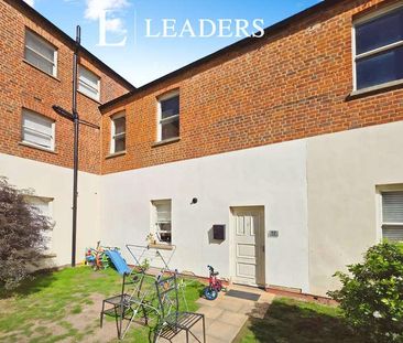 Holbeach House, Orchard, PE12 - Photo 1